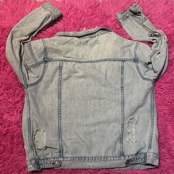 PacSun Vintage Light Blue Distressed Denim Jacket - Picture 3 of 4